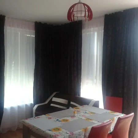 דירה Casa Rossa *